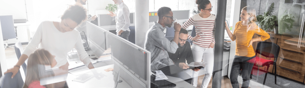 Canva-OP-recruiter-team-in-office
